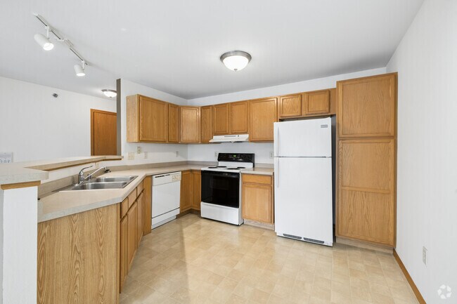 2BR, 2BA - 1,186SF - Kitchen