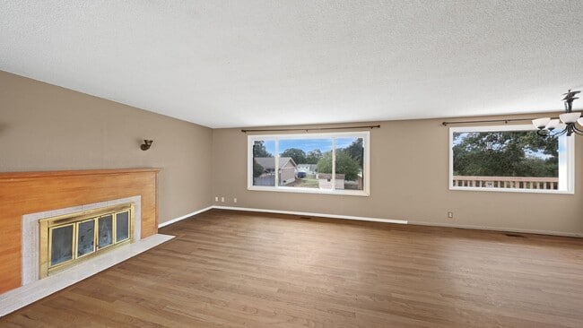 Photo - 1753 SE 6th Ave