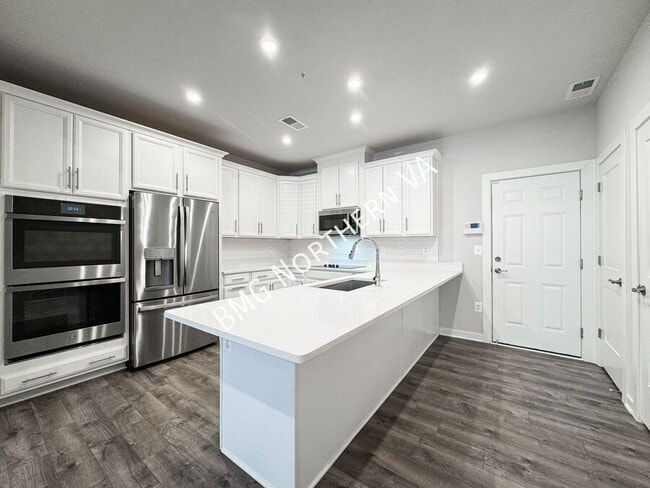 Photo - 206A Park Central Ter-