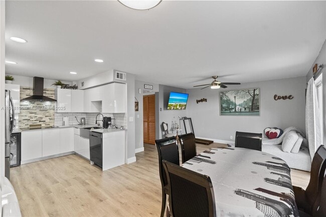 Photo - 8089 SW 18th Ct Unit 2-7