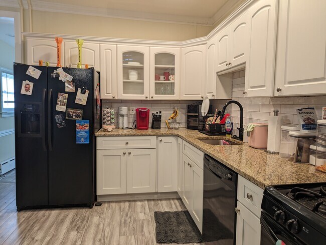 Photo - 3422 Crawford St