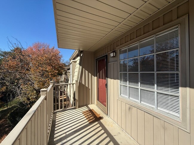 Photo - 3826 Country Club Rd