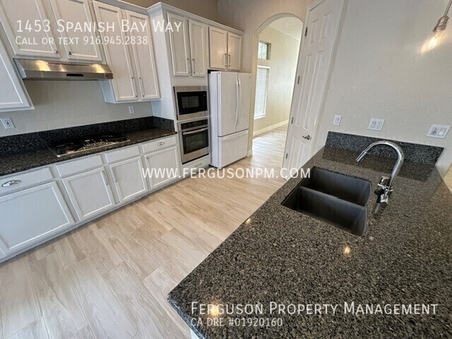1453 Spanish Bay Way