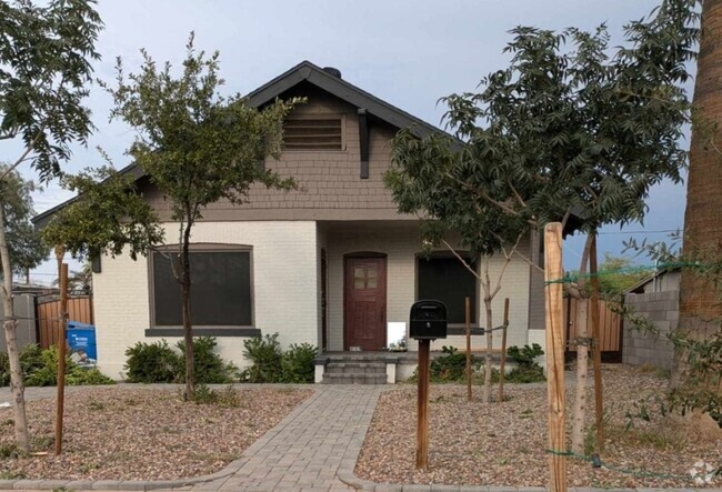 Building Photo - 409 N 13th St Rental