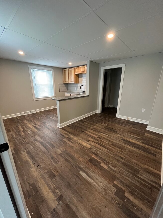 Photo - 192 Lee Ave Unit 2