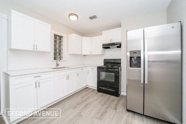 Photo - 5129 Portsmouth Ave