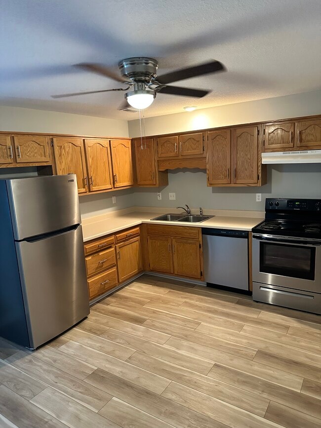 Building Photo - 903 Polo Pl Rental