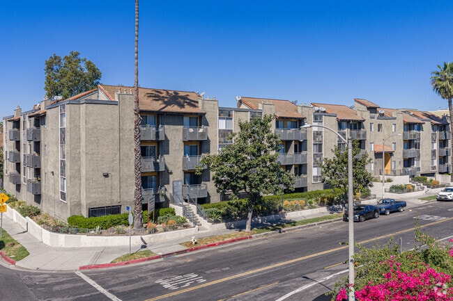 Building Photo - 339 Ardmore