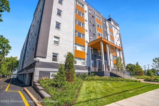 Photo - 122 Bodman Pl Unit PH-C
