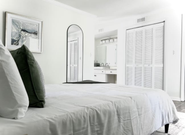 Photo - 122 Cedar Cove Ln