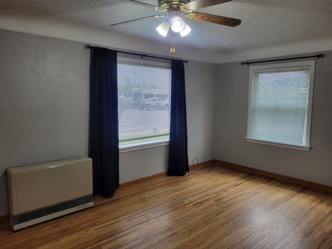 Photo - 710 Mount Ave