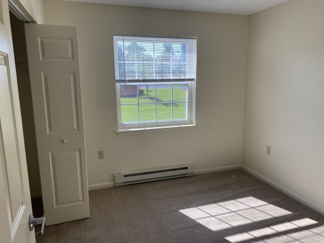 Photo - Fountain Head Apartments