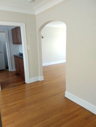 Photo - 1914 W Morse Ave