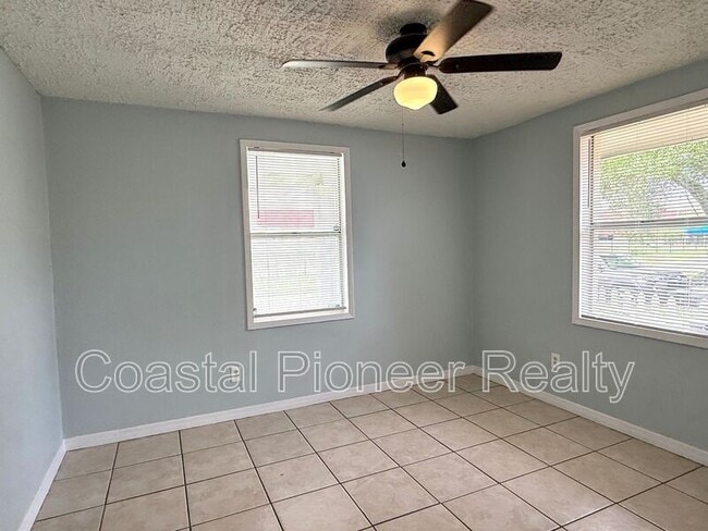 Photo - 2308 E 15th Ave