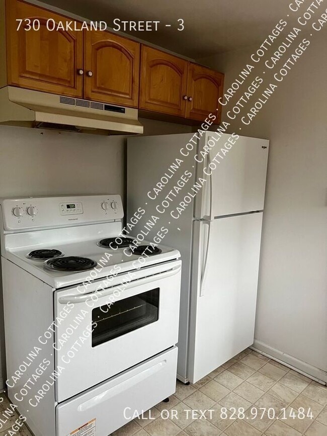 Photo - 730 Oakland St