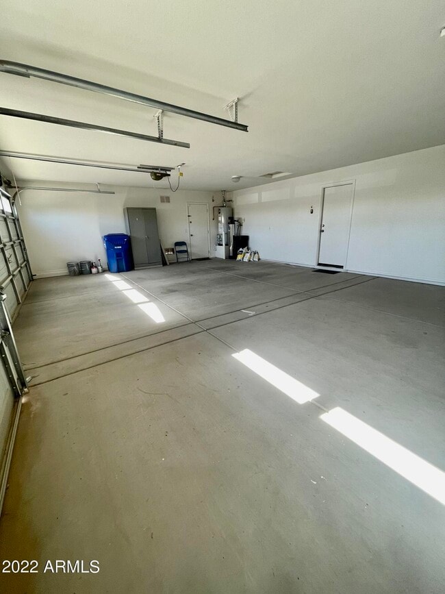 Photo - 21 N 122nd Ave