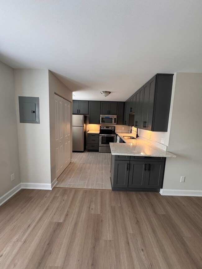 Photo - 5630 Pershing Ave