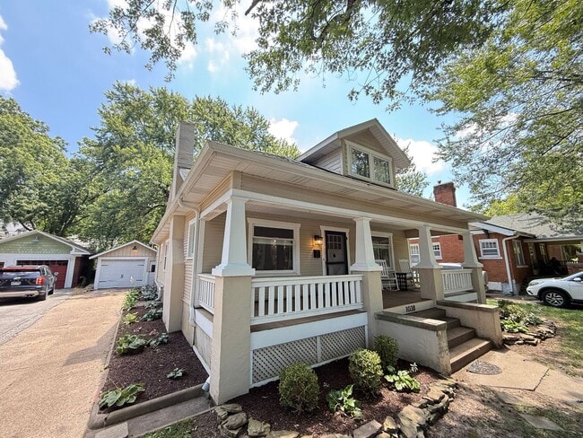 1038 S Fremont Ave