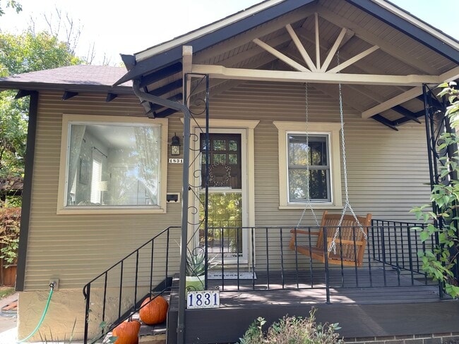 Photo - 1831 S Williams St House