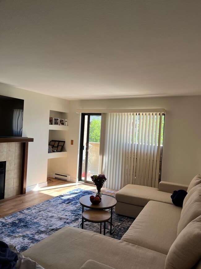 Photo - 137 Benchmark Rd Unit 227