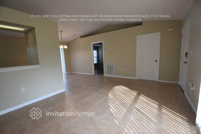 Photo - 1219 Waterway St SW