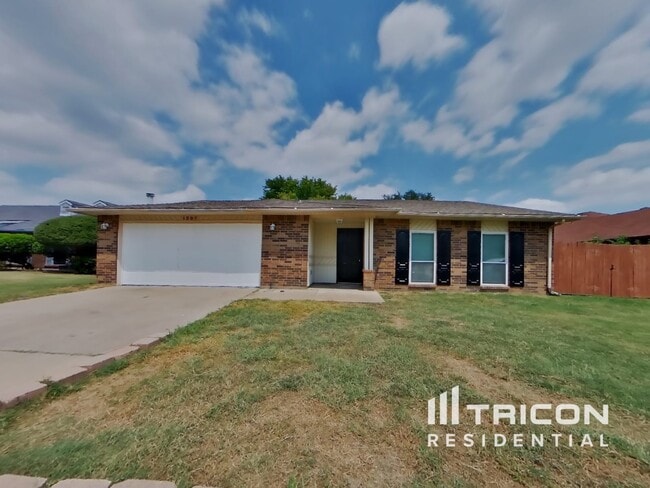 Building Photo - 1507 Carlsbad Dr Rental