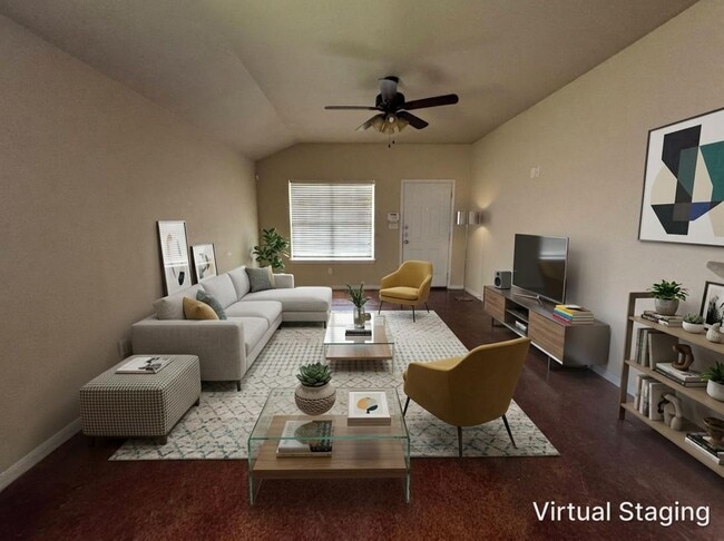 Photo - 4305 Cambridge Dr Unit #B