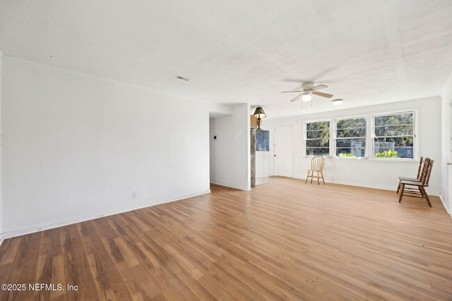 Photo - 253 Santa Barbara St