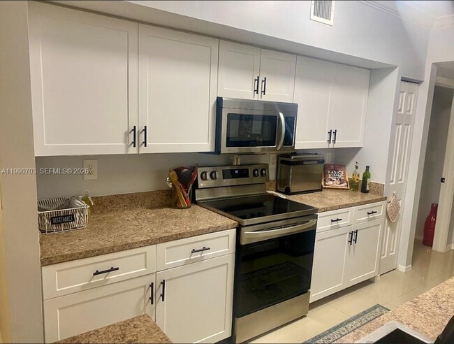 Photo - 131 SW 117th Ave Unidad 8201