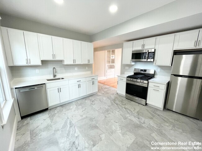 Building Photo - 159 Boston St Rental