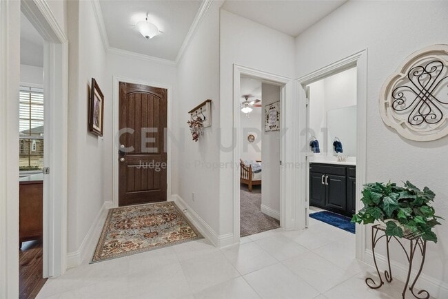 Photo - Move-In Ready 4/2/2 in Little Elm For Rent!