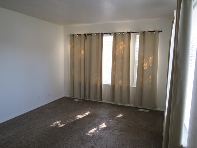 Photo - 2112 S Longmont Ave