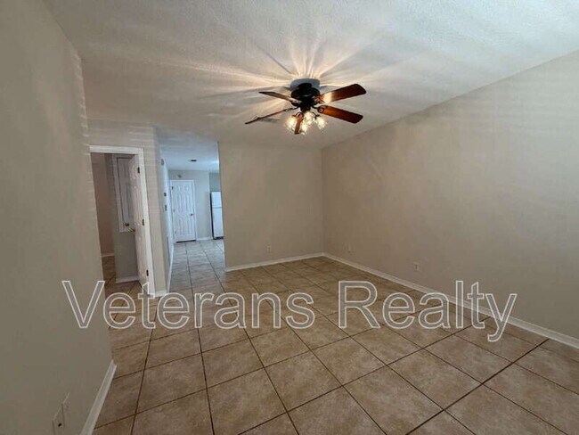 Photo - 11126 Gorenflo Rd
