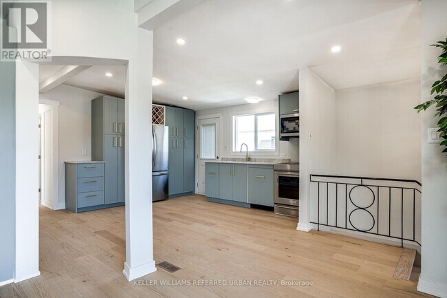 Photo - 60 Fielding Crescent