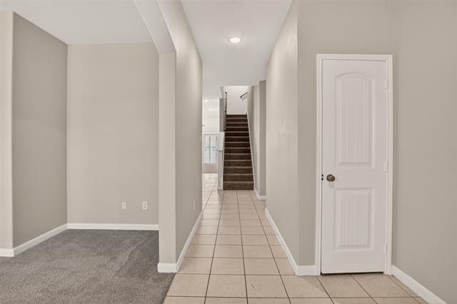 9105 Switchgrass Ln