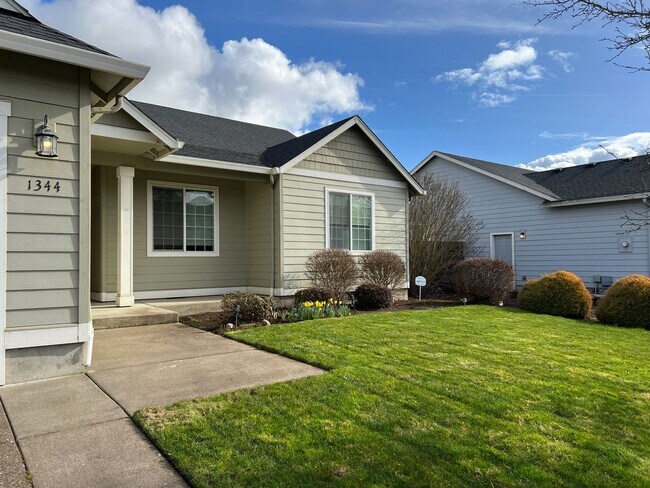 Photo - Junction City Three Bedroom