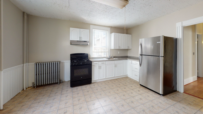 Photo - 240 Cypress St Apartments Unit 1