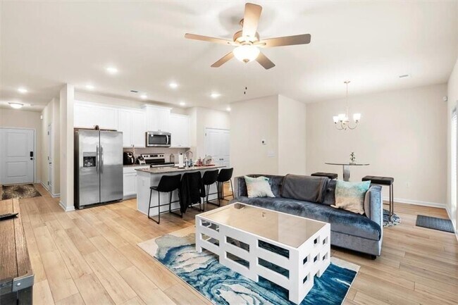 Photo - 1144 Westhampton Wy