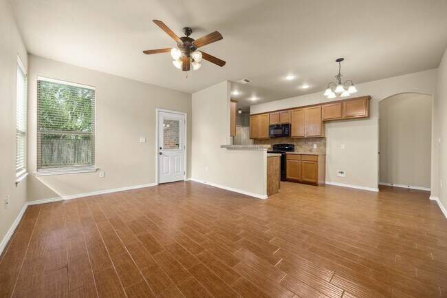 Photo - Nice 3 Bedroom Duplex Located in New Braunfels, Texas!