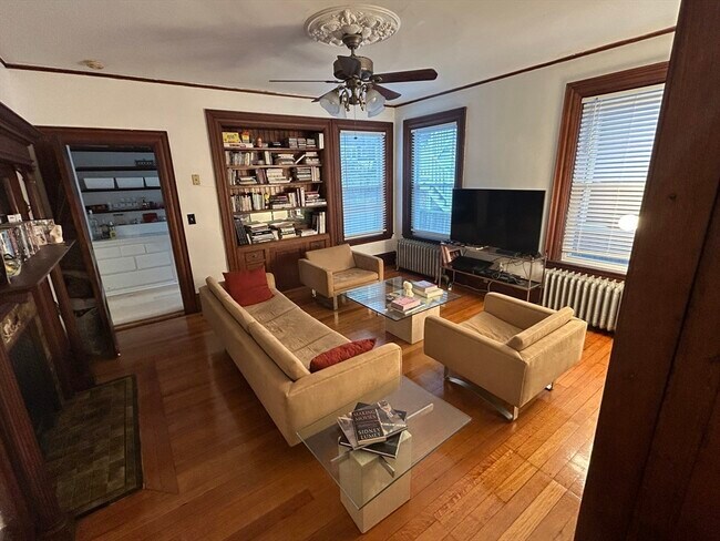 Photo - 50 Dartmouth St Unit 1