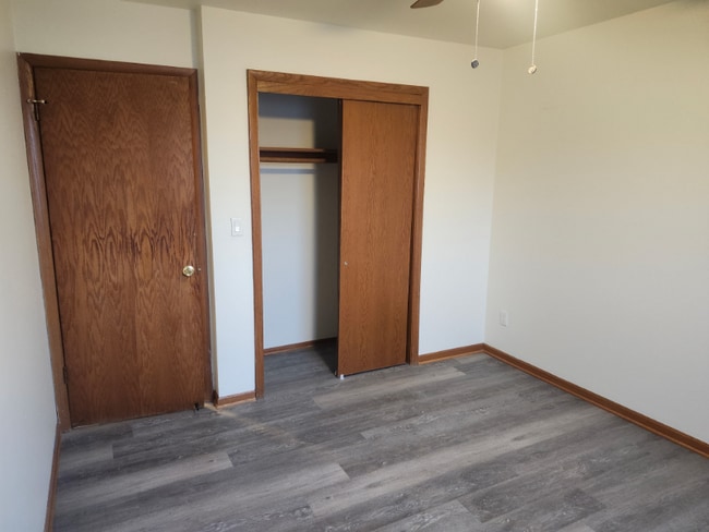 Photo - 4812 N 104th St Unidad 6