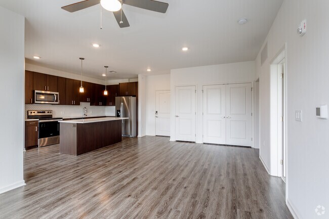 2BR, 2BA - B3