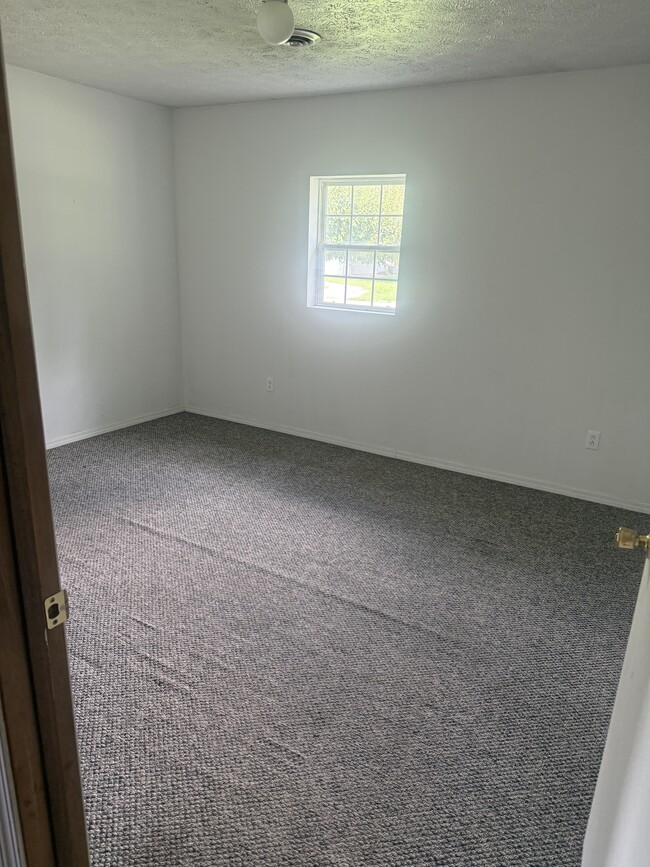 Photo - 420 S Stratton St