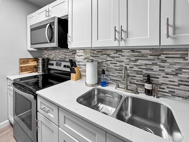 Photo - 1405 Hyde Park Blvd Unit True
