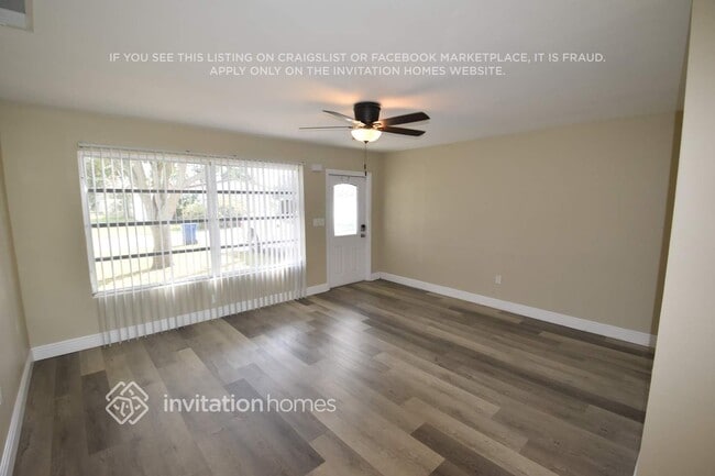 Photo - 2925 NW 69th Ave