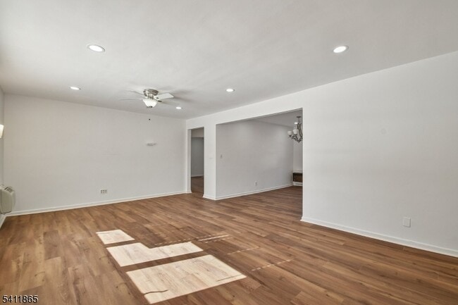 Photo - 16 Troy Dr Unit 1