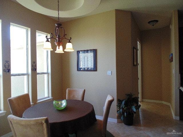 Photo - 2601 S "M" St