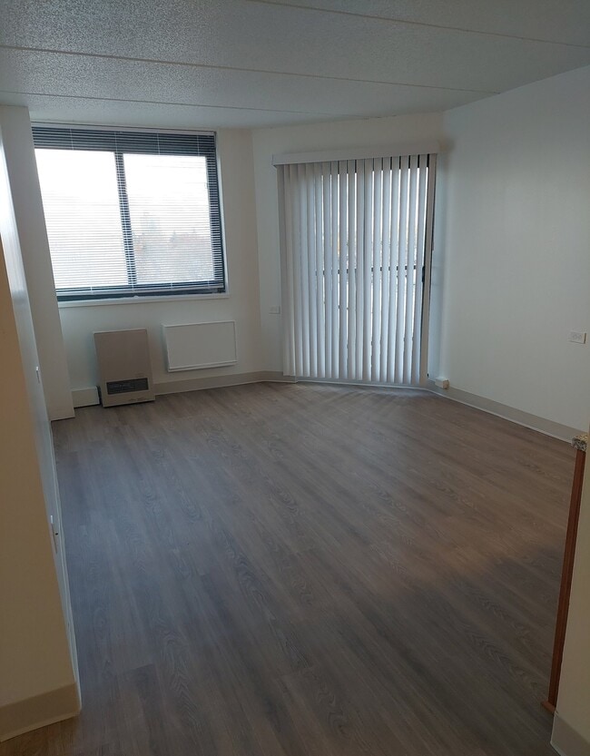 Elmwood Square Apartments Buffalo, NY