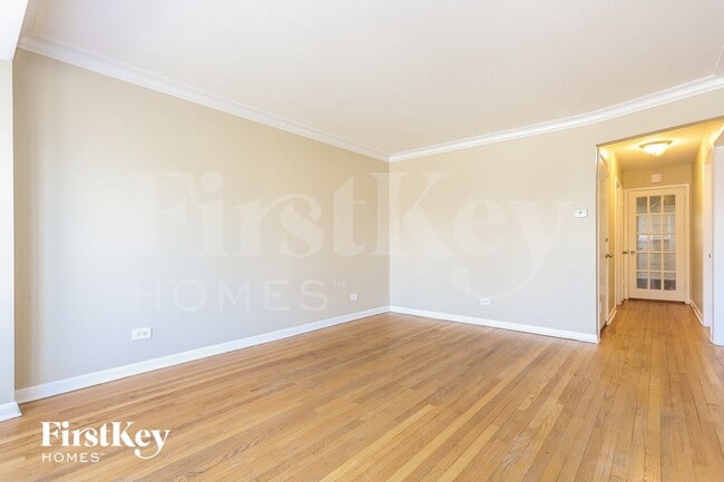 Photo - 6204 S Kildare Ave