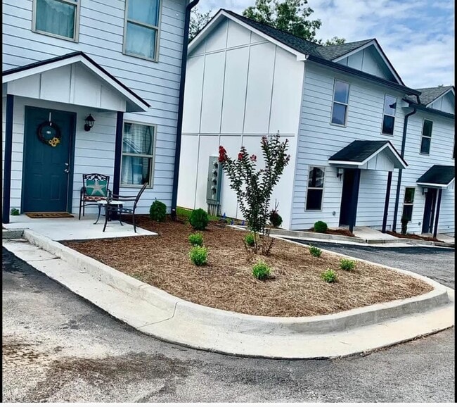83 Crabapple Rdg